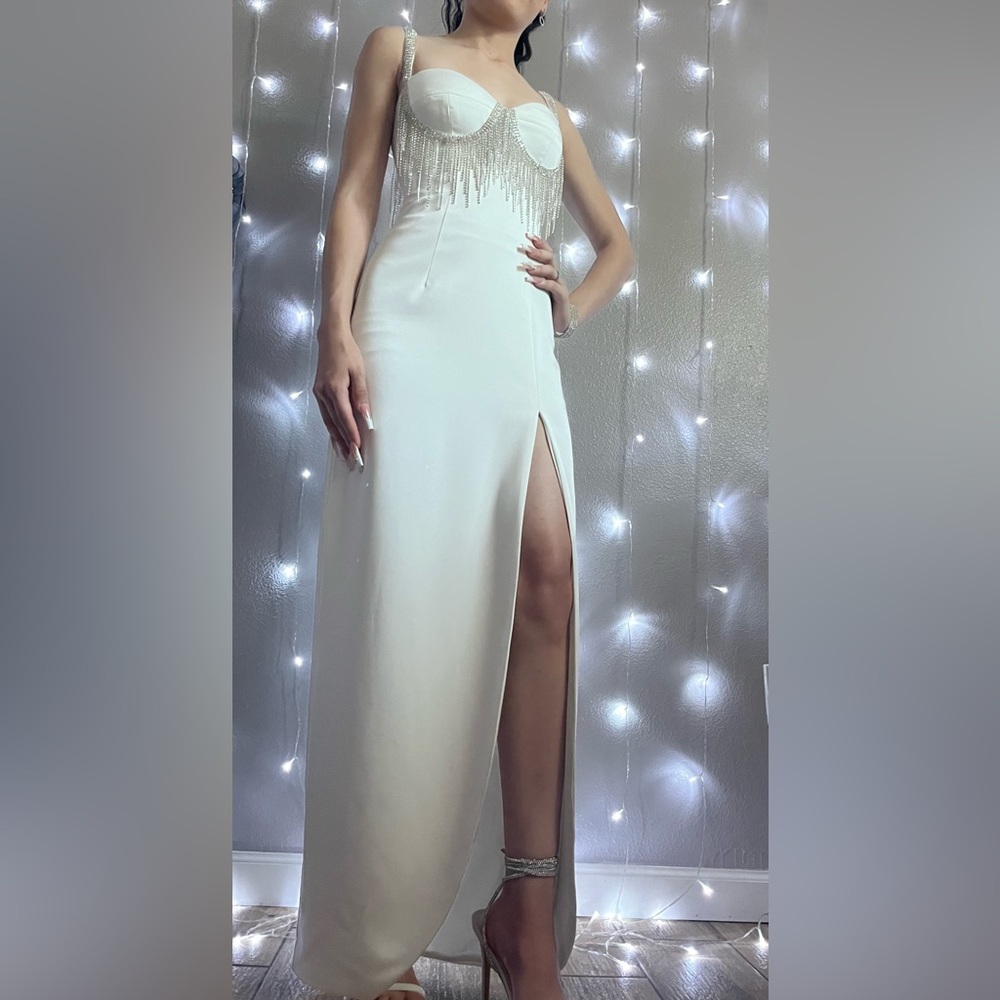 GB X MARK ZUNINO JEWELED FRINGE FRONT SLIT GOWN. - Picture 1 of 11